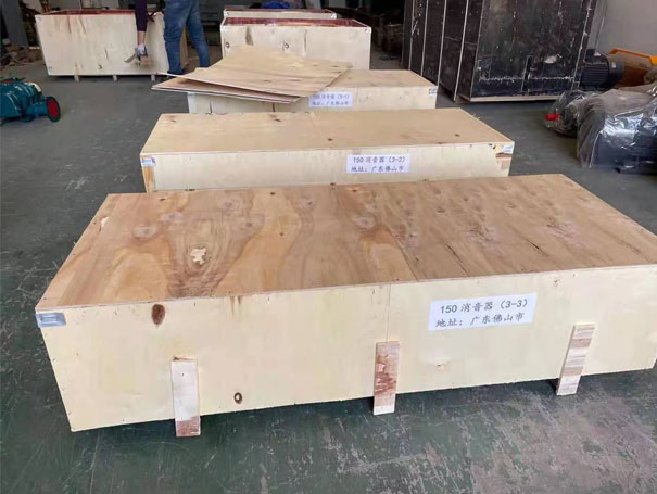 开工啦！发往佛山XQSSR150罗茨鼓午夜精品久久久久久久久久蜜桃 30KW4台(图2)